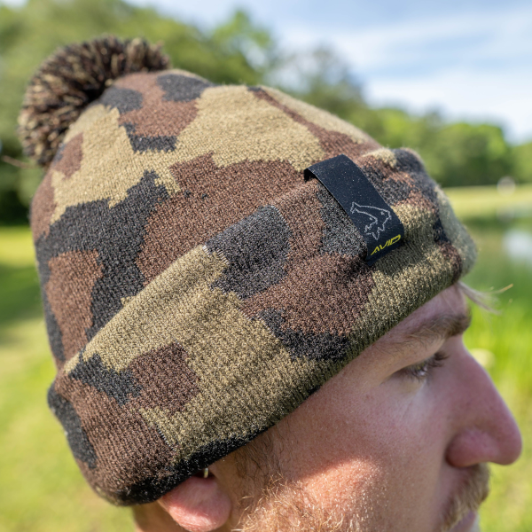 Avid Carp Camo Bobble Hat – Invicta Angling